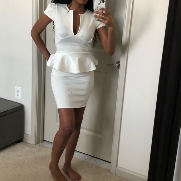 Boohoo Dresses & Skirts - White peplum dress